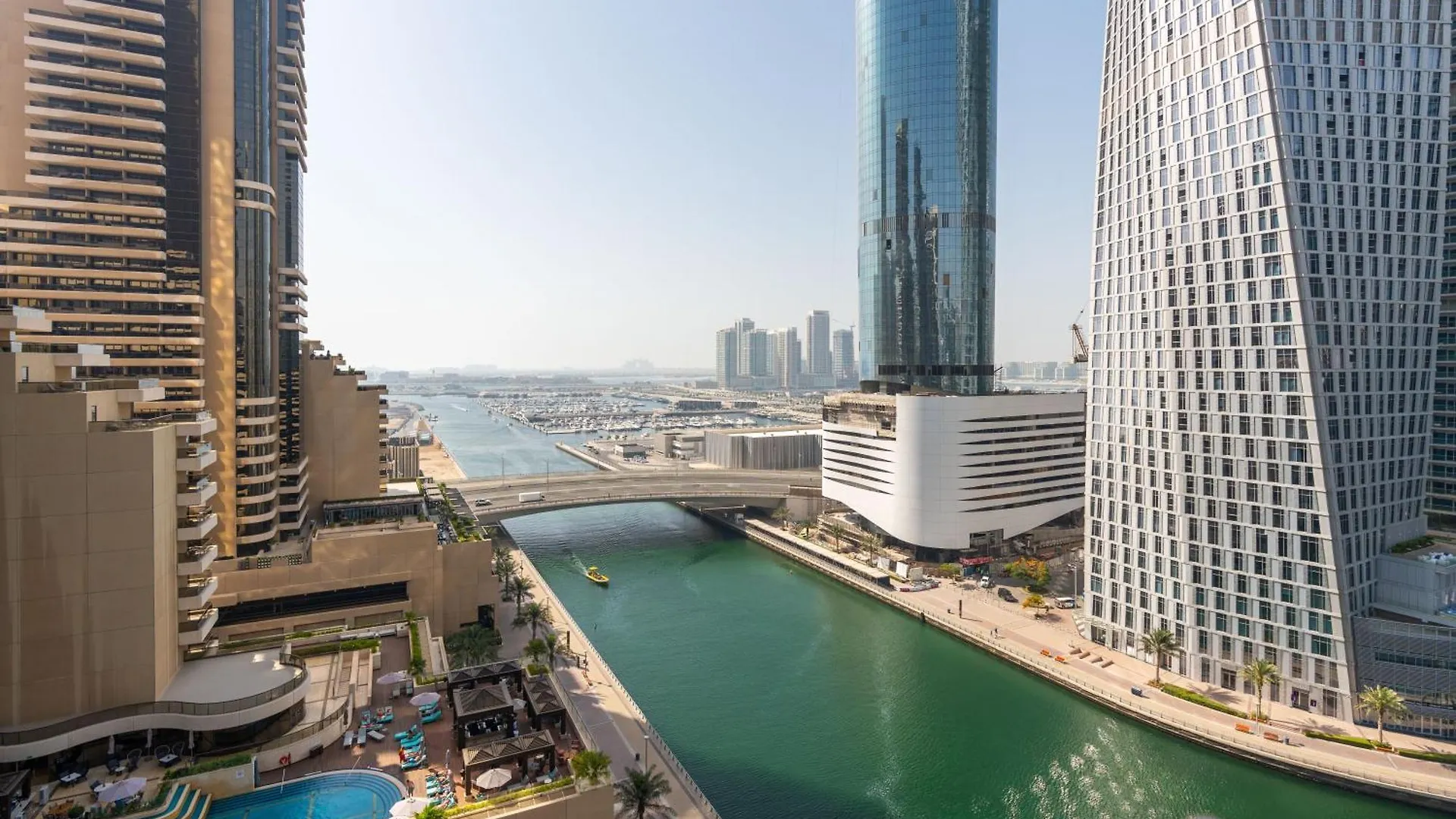 Vacay Lettings -2 Bed Iris Blue Dubai Marina Apartment