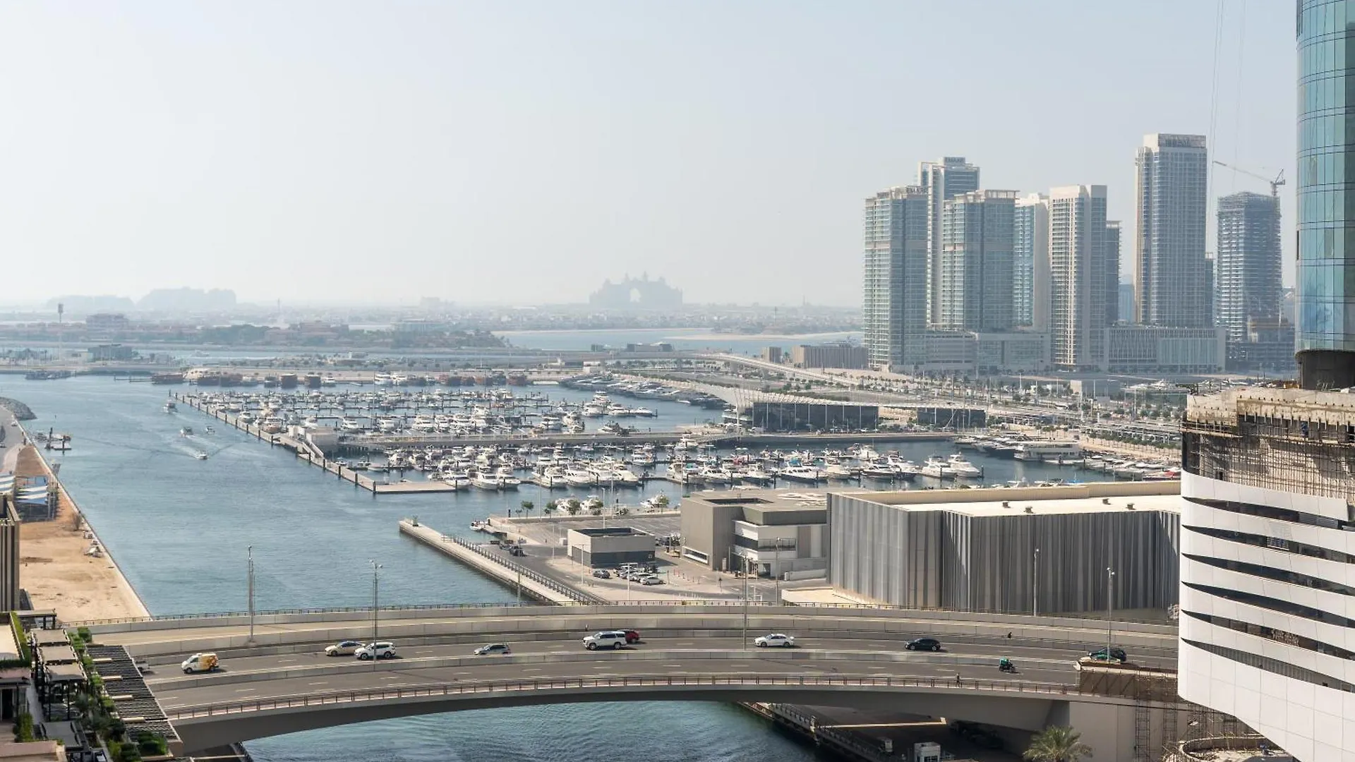 Vacay Lettings -2 Bed Iris Blue Dubai Marina Apartment United Arab Emirates