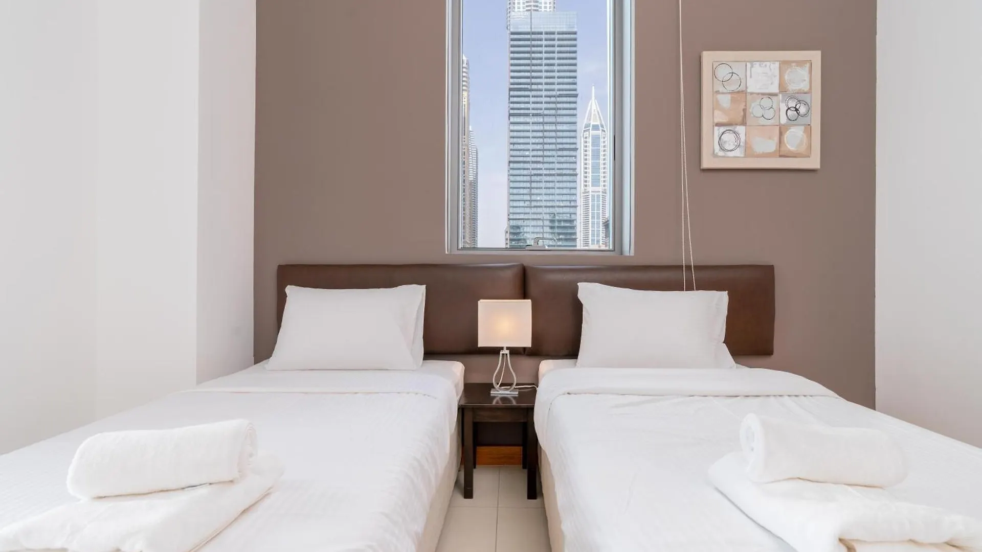 Vacay Lettings -2 Bed Iris Blue Dubai Marina Apartment United Arab Emirates